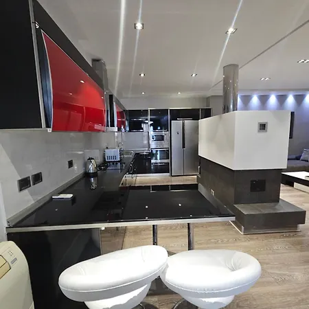 Xclusive Skanderbeg Square Apartmán *