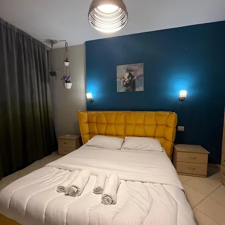 Xclusive Skanderbeg Square Apartmán *