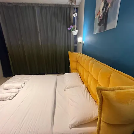 Xclusive Skanderbeg Square Apartmán Tirana